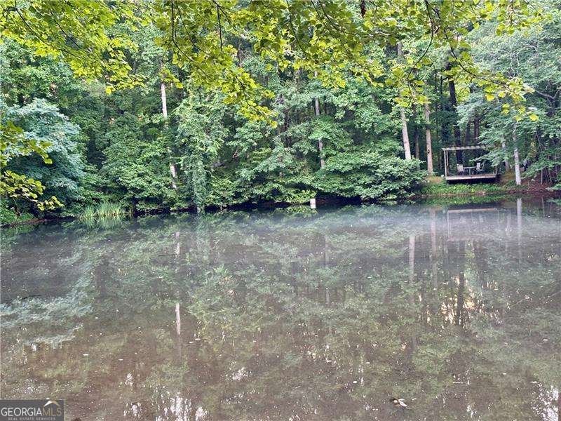 2980 Pond View Court Marietta - main photo