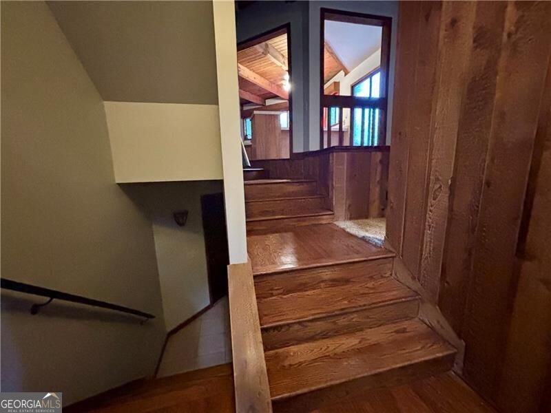 2980 Pond View Court Marietta - Photo 34