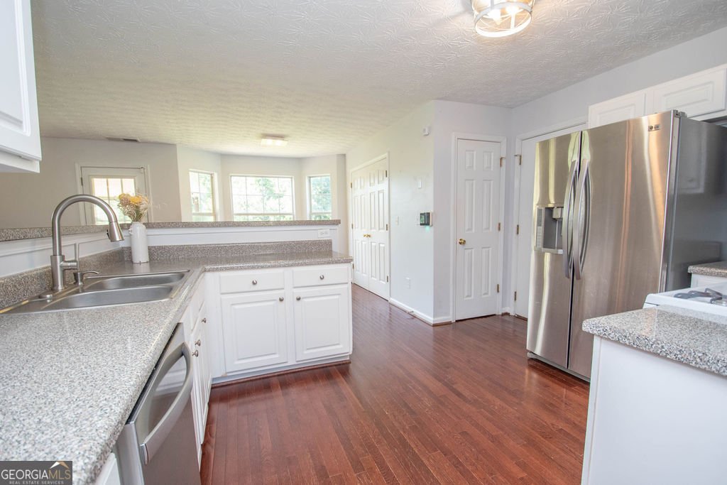 202 Biltmore Way Stockbridge - Photo 10