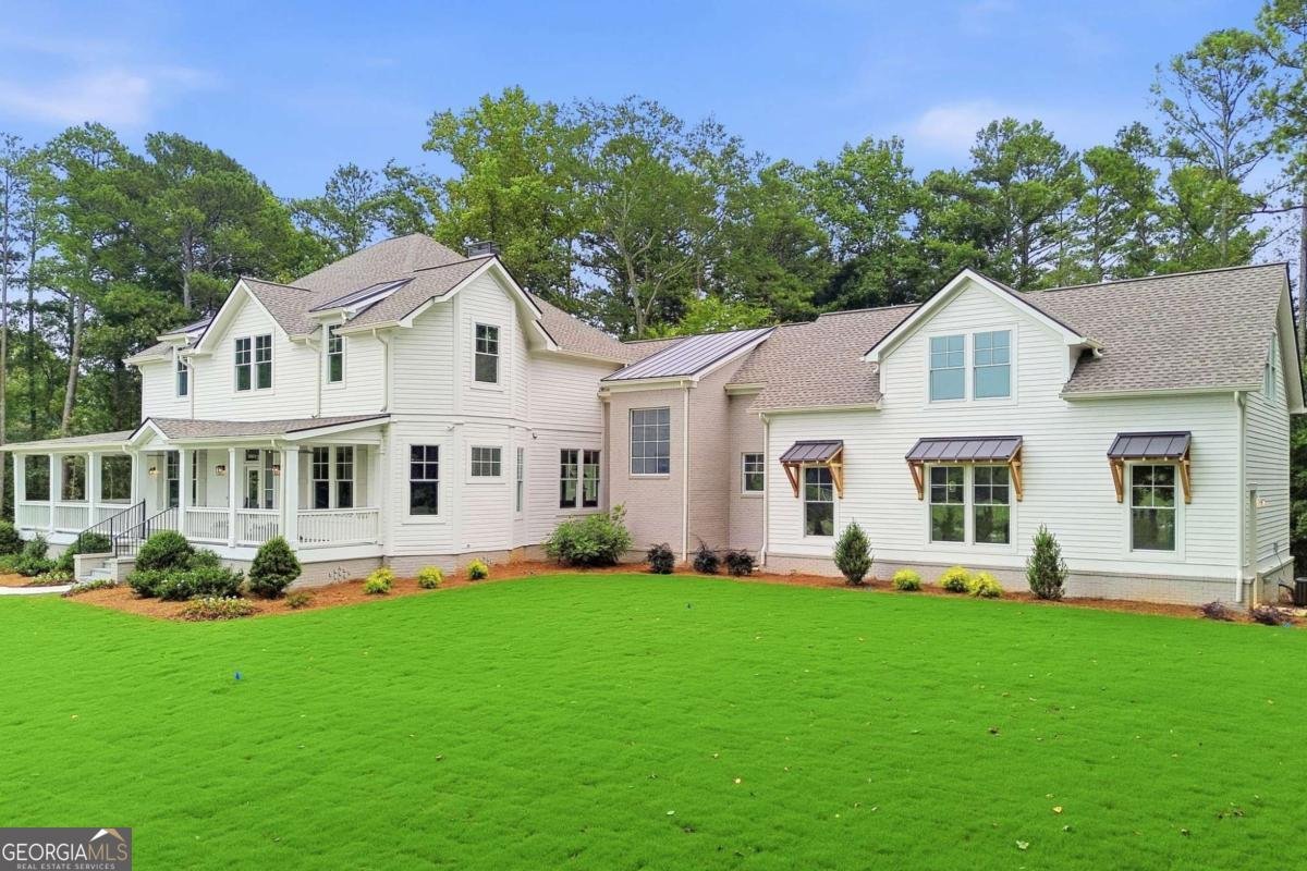 270 Windsor Drive Marietta - main photo