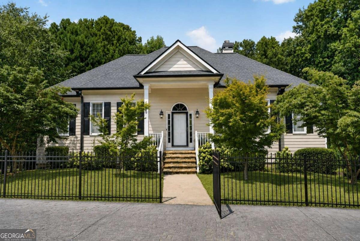 1880 Mayfield Road Alpharetta - main photo