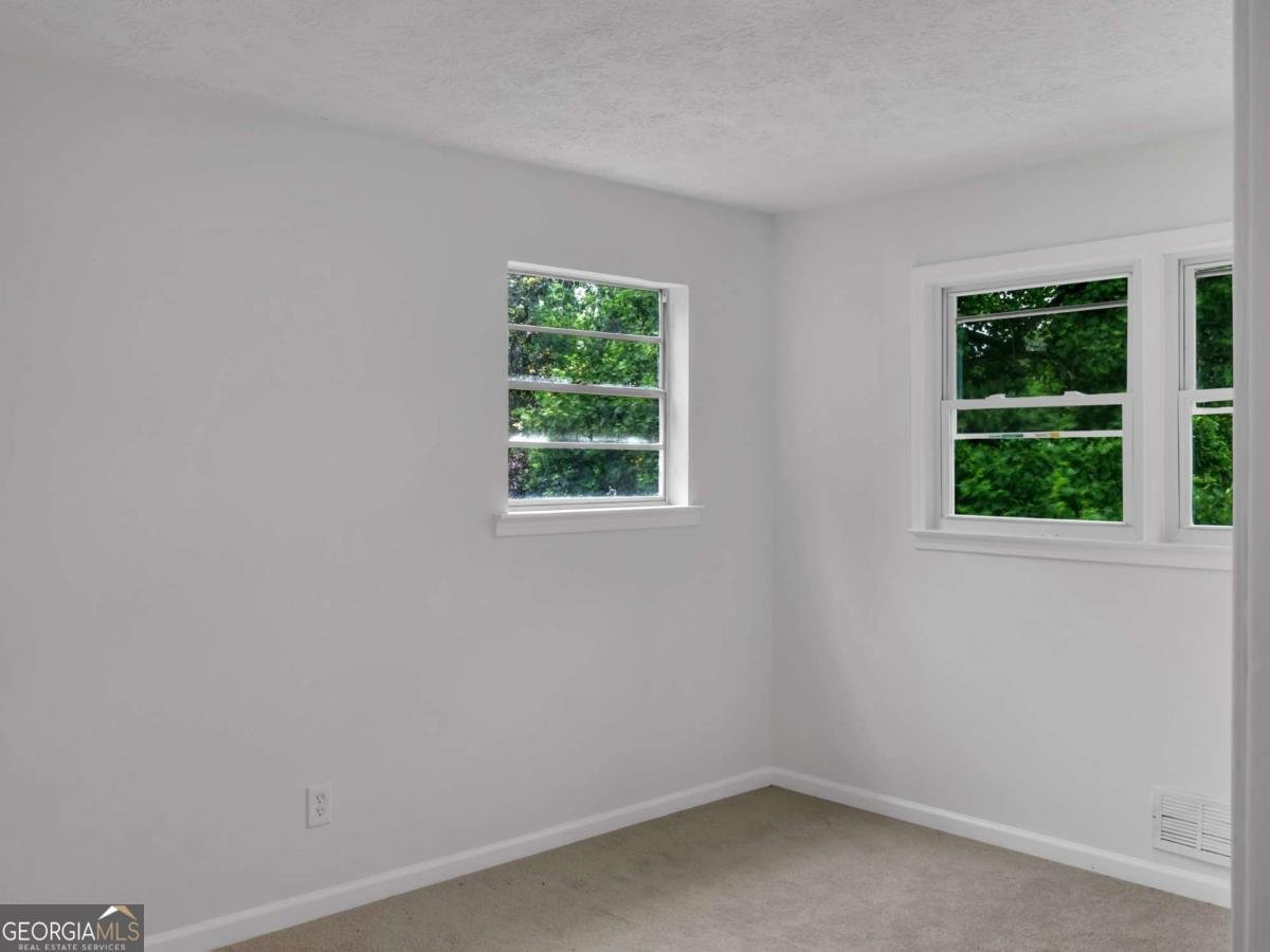 1765 Tilden Avenue Jonesboro - Photo 9