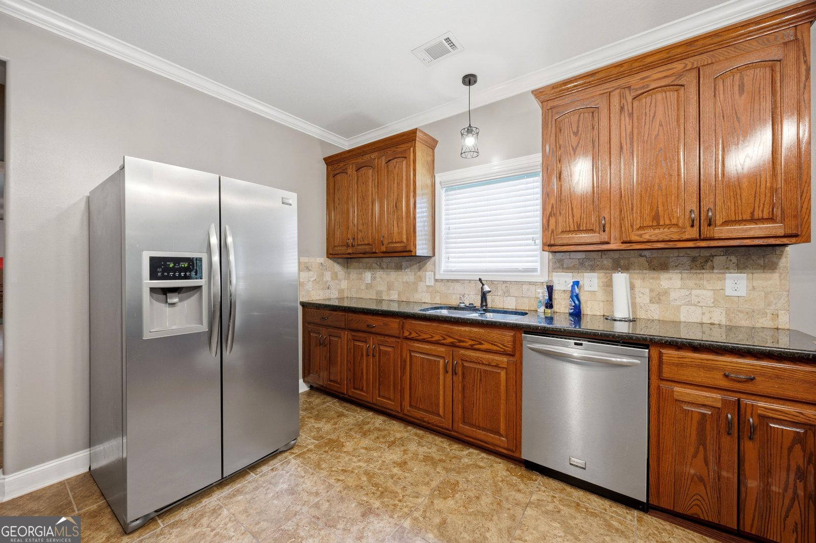 125 J Drive Macon - Photo 10