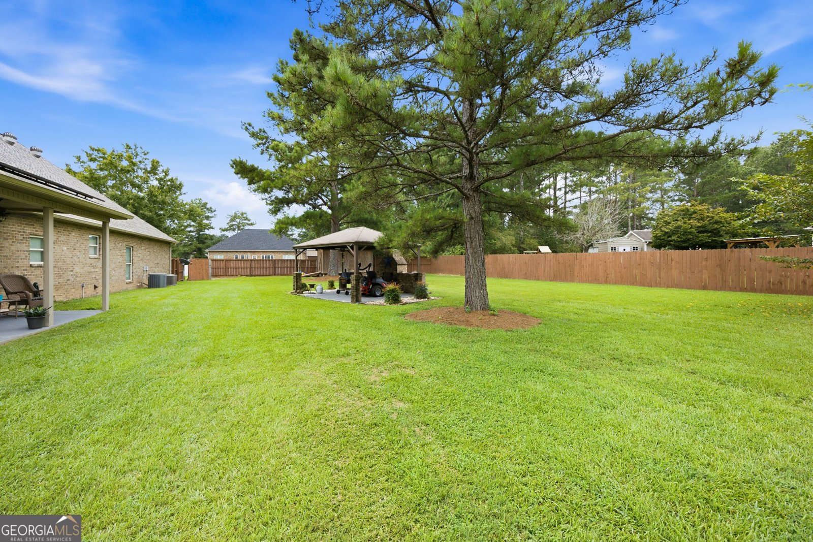 125 J Drive Macon - Photo 28