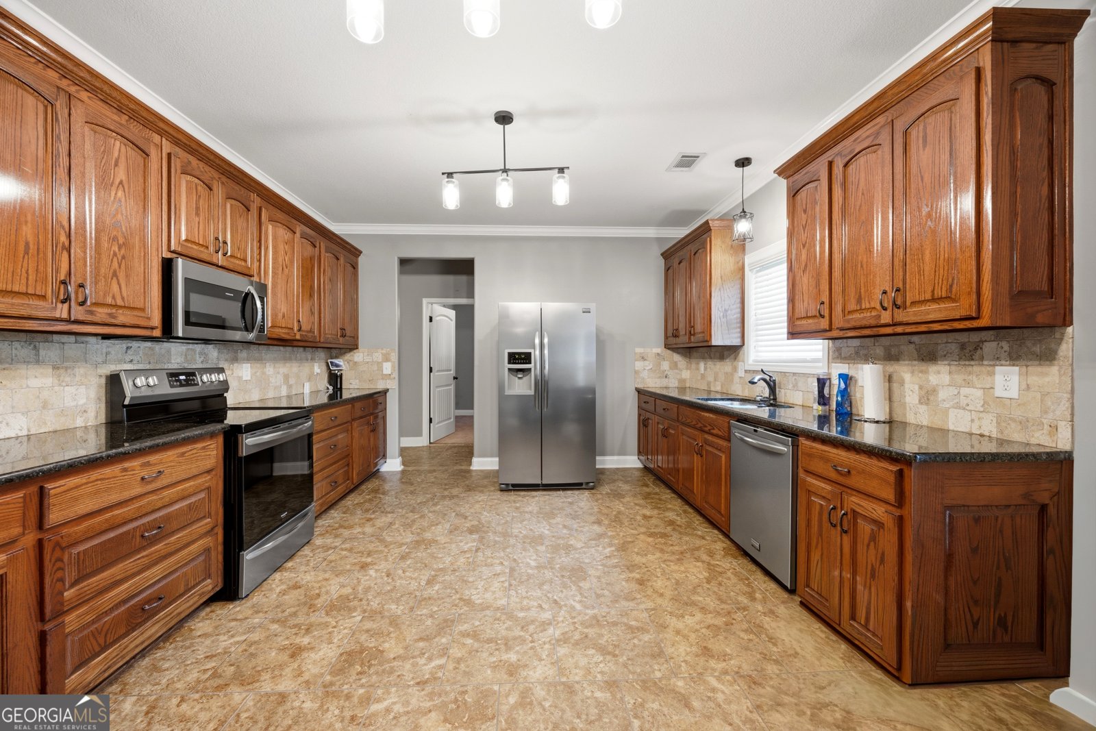 125 J Drive Macon - Photo 9