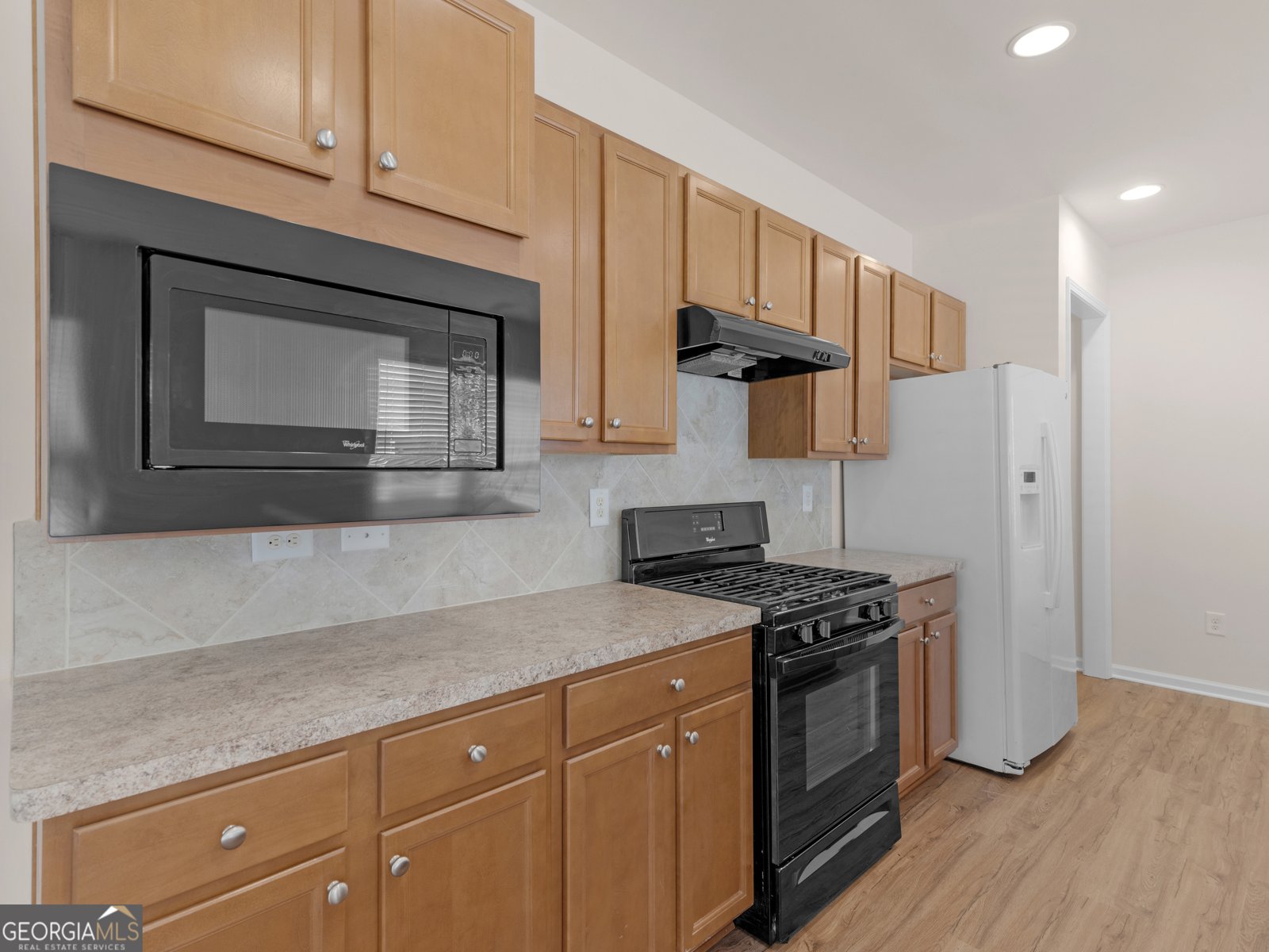621 Larch Looper Drive Griffin - Photo 17