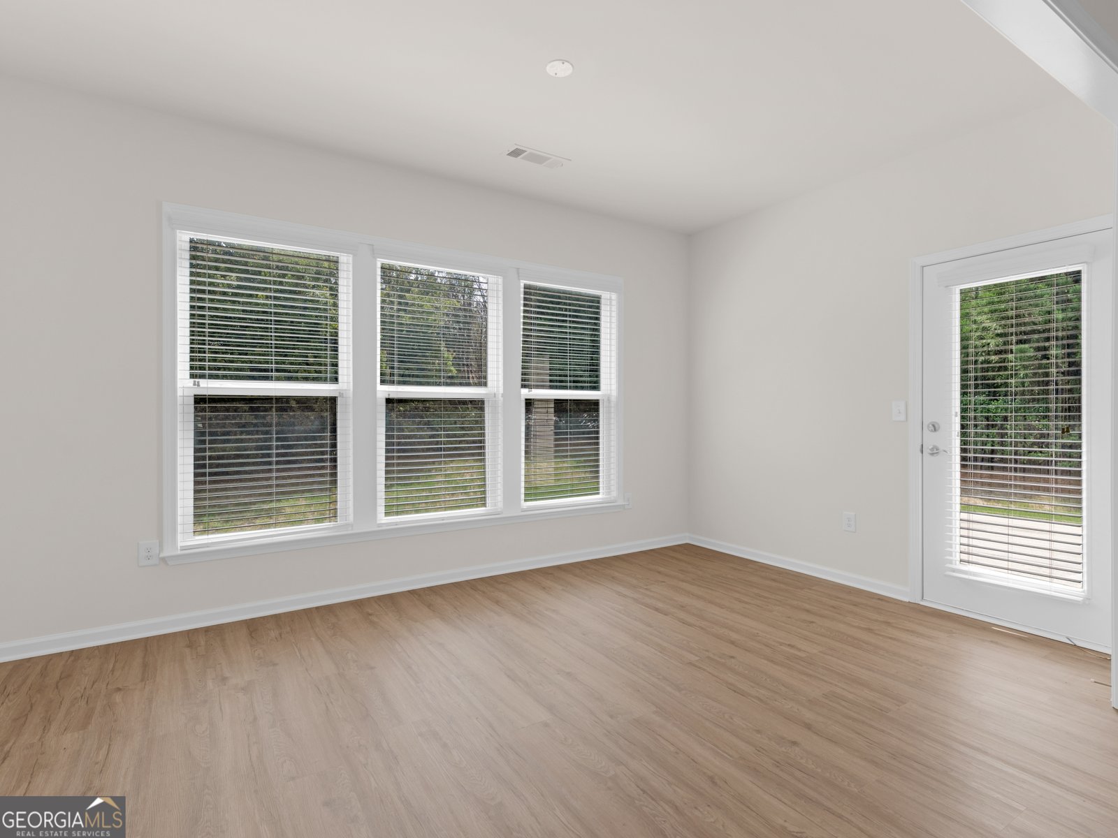 621 Larch Looper Drive Griffin - Photo 26