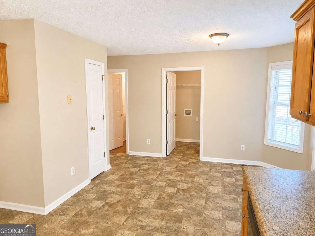1568 Pulaski Court Suwanee - Photo 11