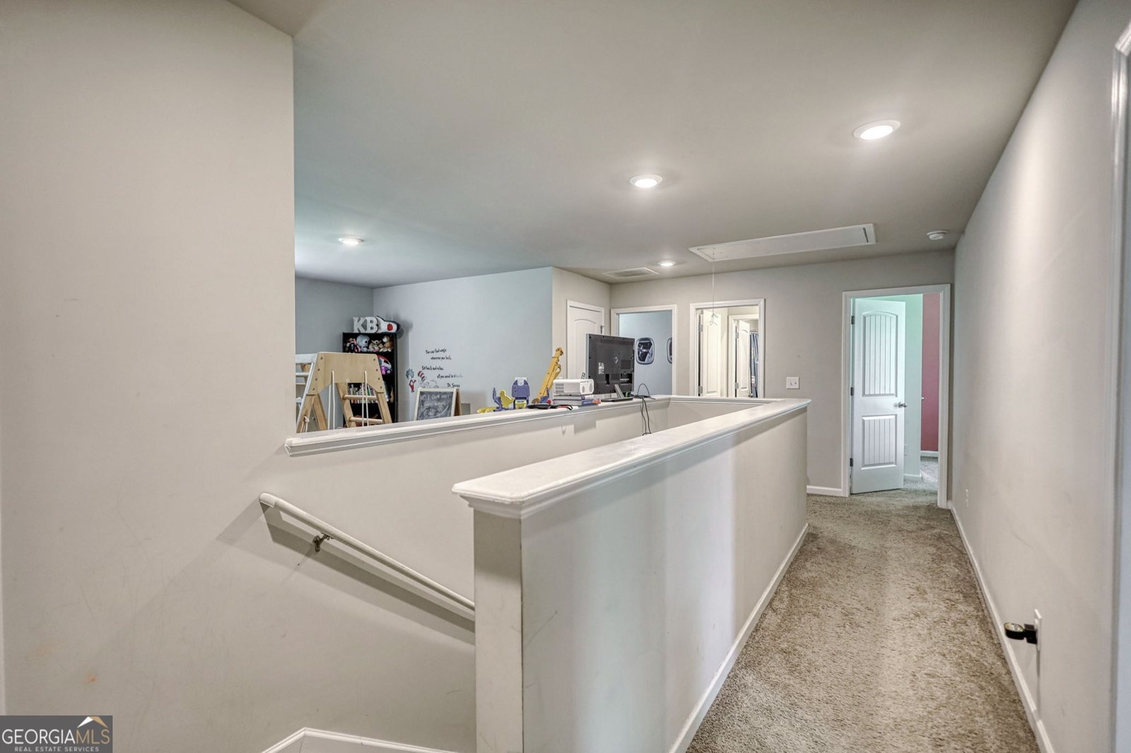 95 Bridgemill Drive Covington - Photo 18