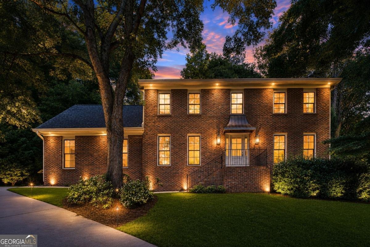 140 Bluff Alpharetta - main photo