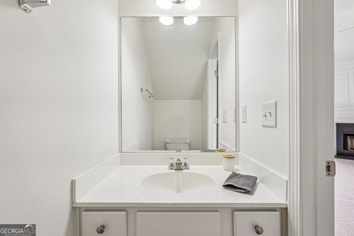 945 Prestwyck Court Alpharetta - Photo 13