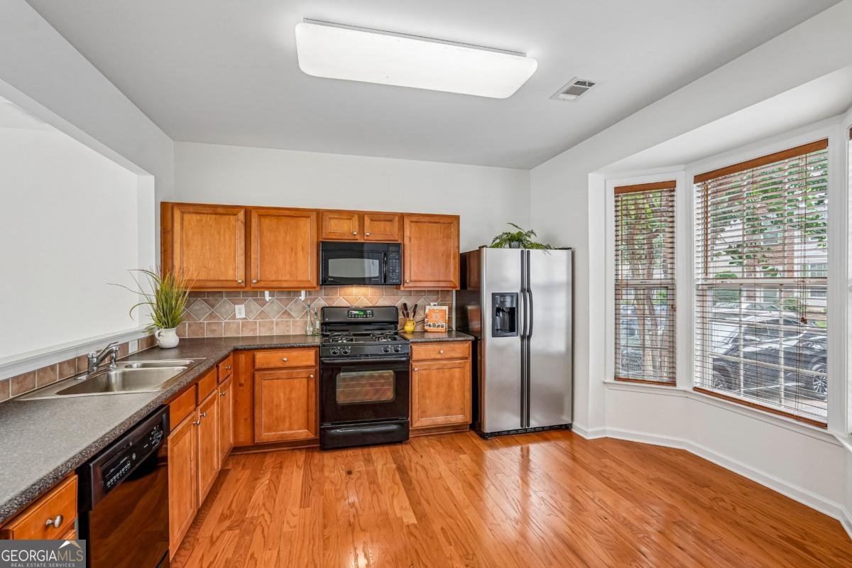 945 Prestwyck Court Alpharetta - Photo 9