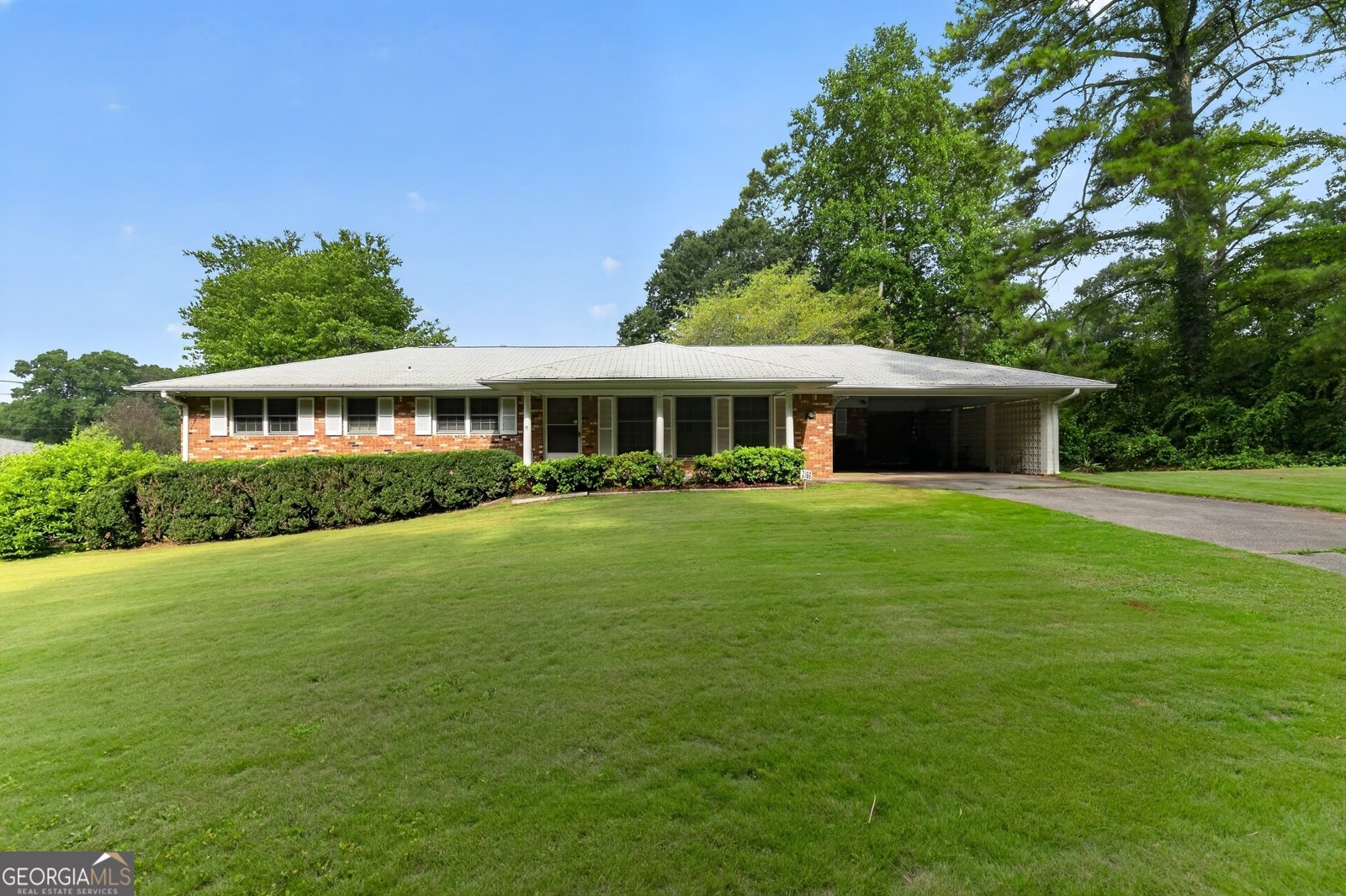 2166 Warren Drive Austell - main photo