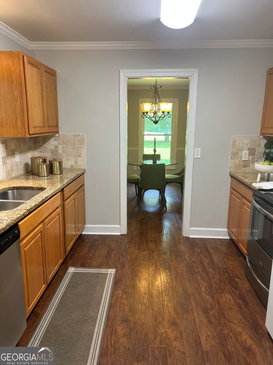 205 Kingswood Drive Fayetteville - Photo 7