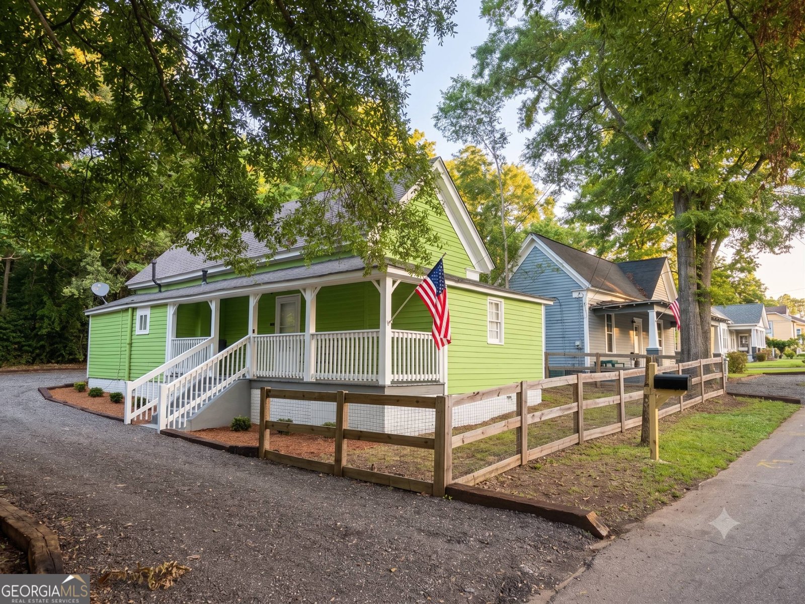 725 Williams Street Griffin - main photo
