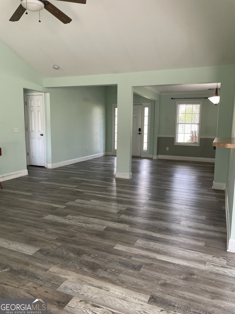 109 Presidential Lane Statham - Photo 15