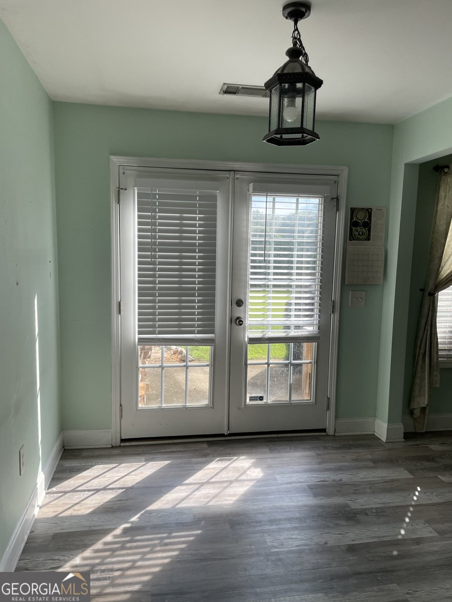 109 Presidential Lane Statham - Photo 21