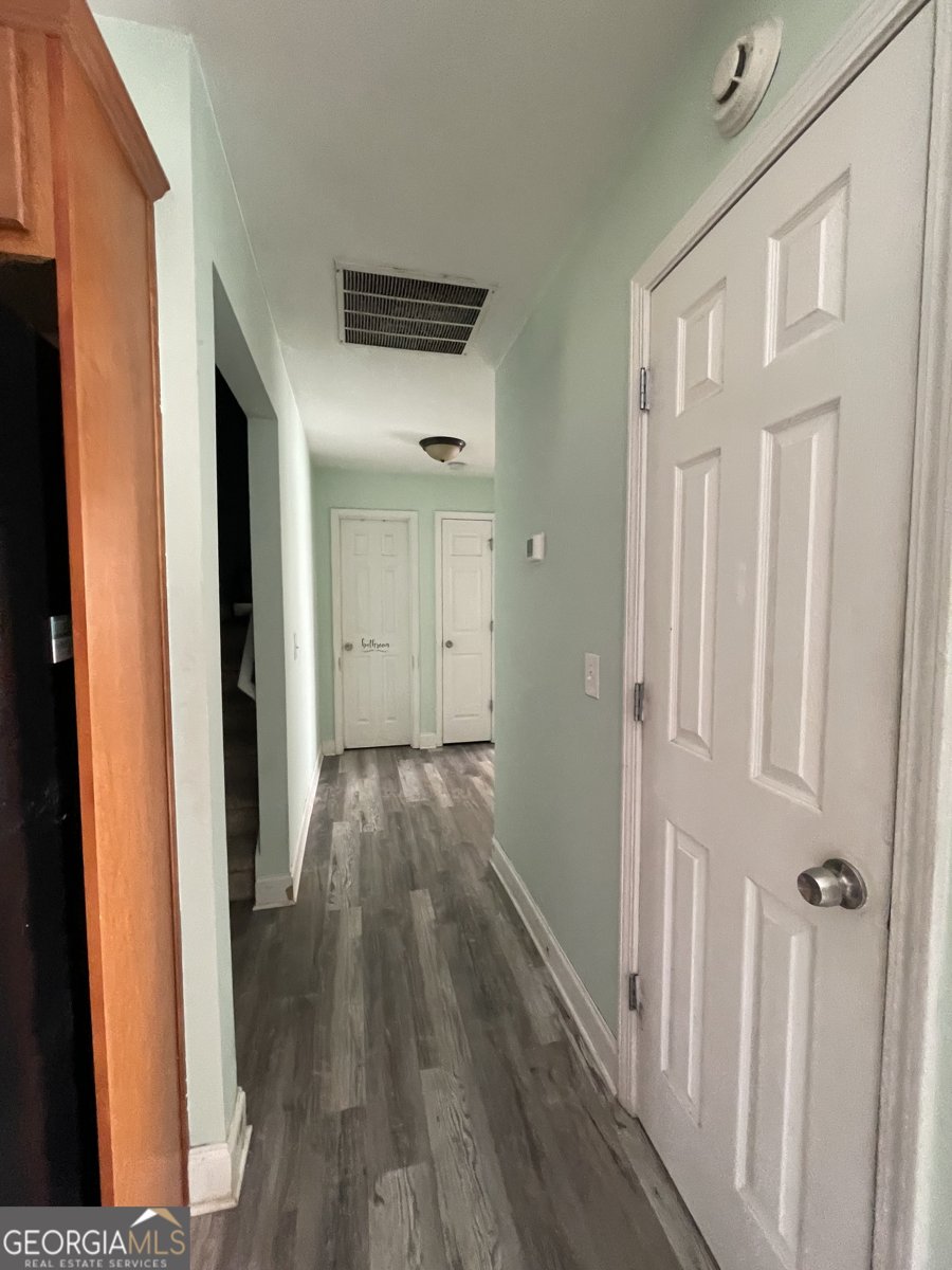 109 Presidential Lane Statham - Photo 32