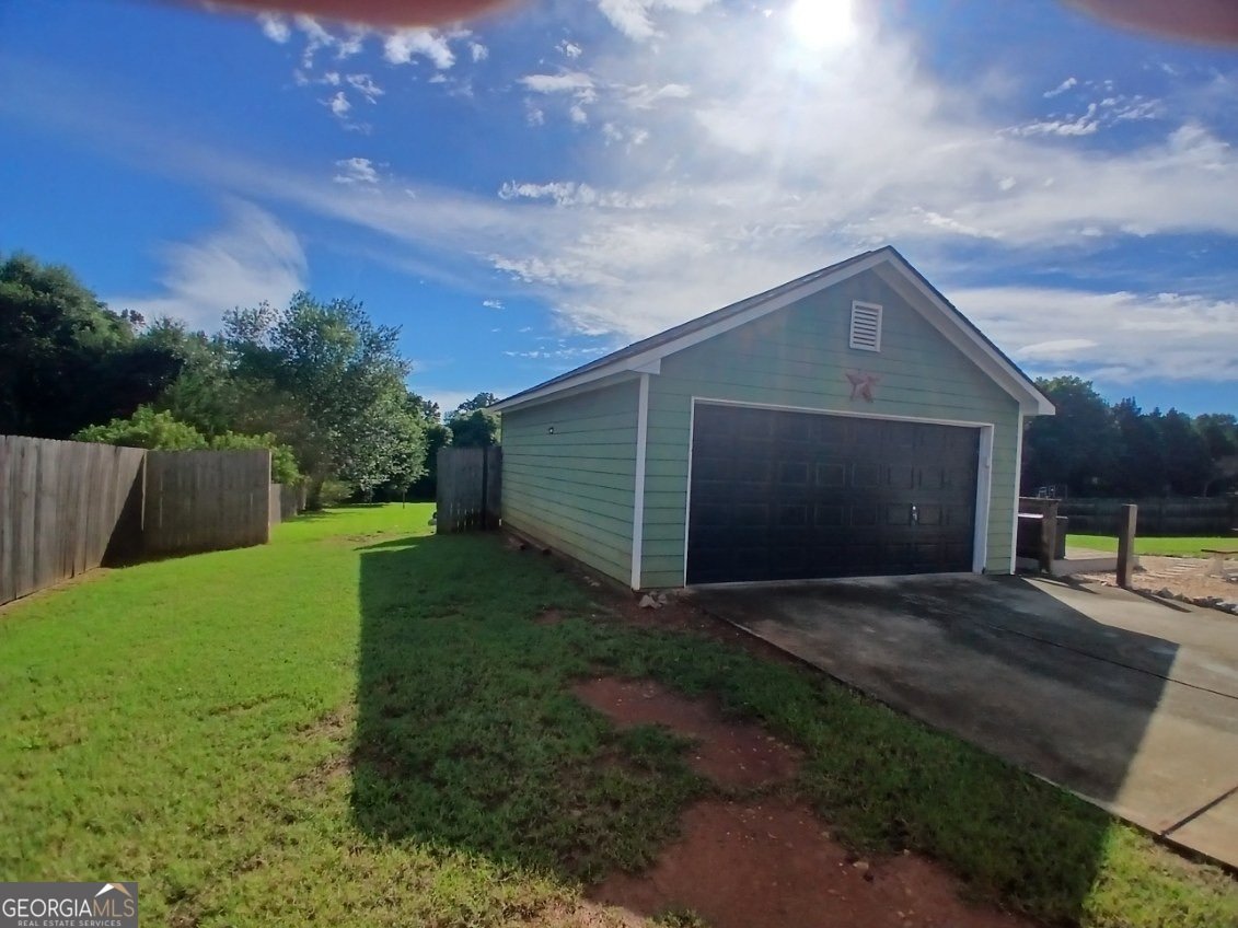 109 Presidential Lane Statham - Photo 44