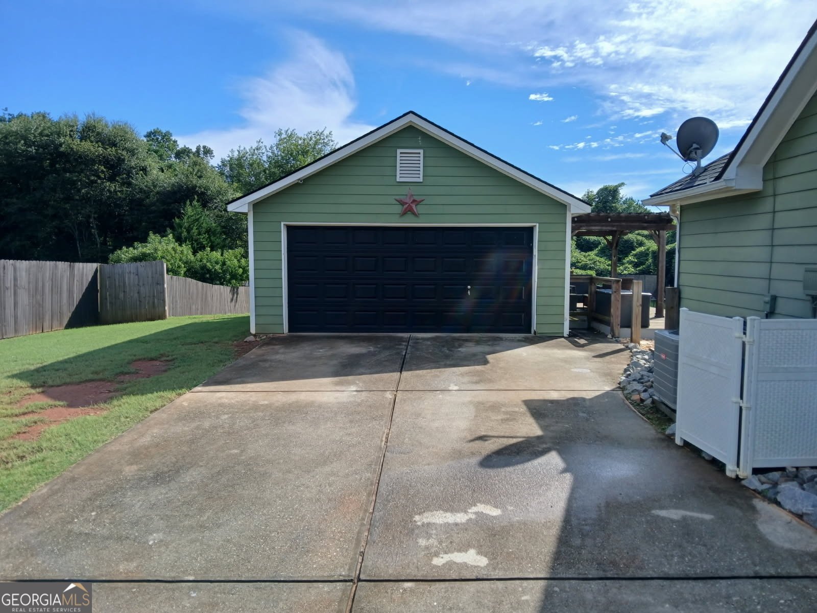 109 Presidential Lane Statham - Photo 46