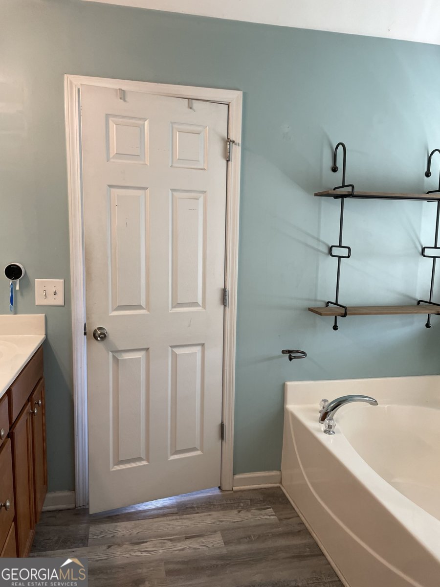 109 Presidential Lane Statham - Photo 73