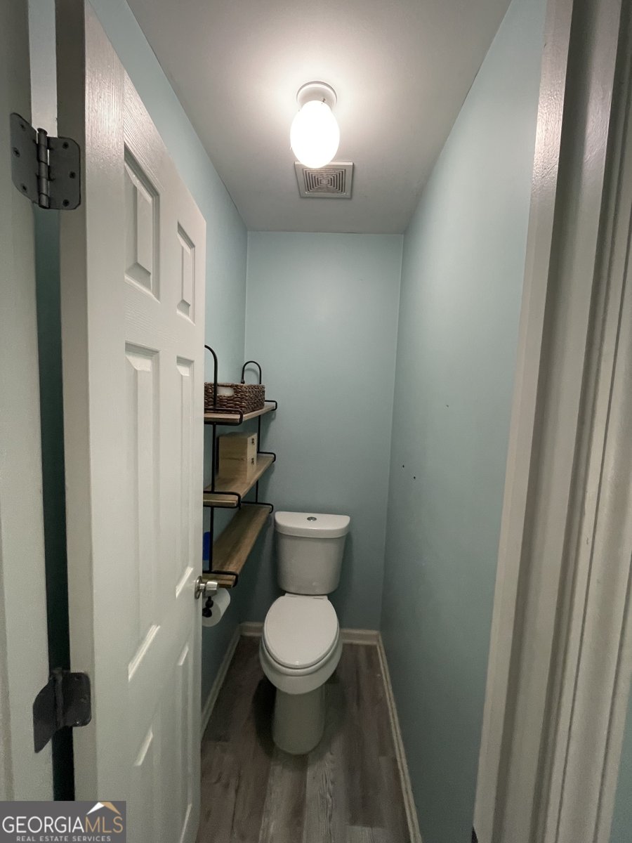 109 Presidential Lane Statham - Photo 75