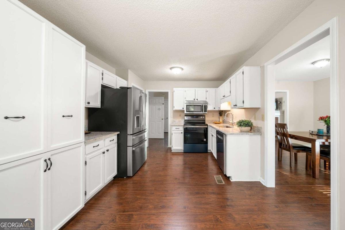 3513 Robin Lane Acworth - Photo 8