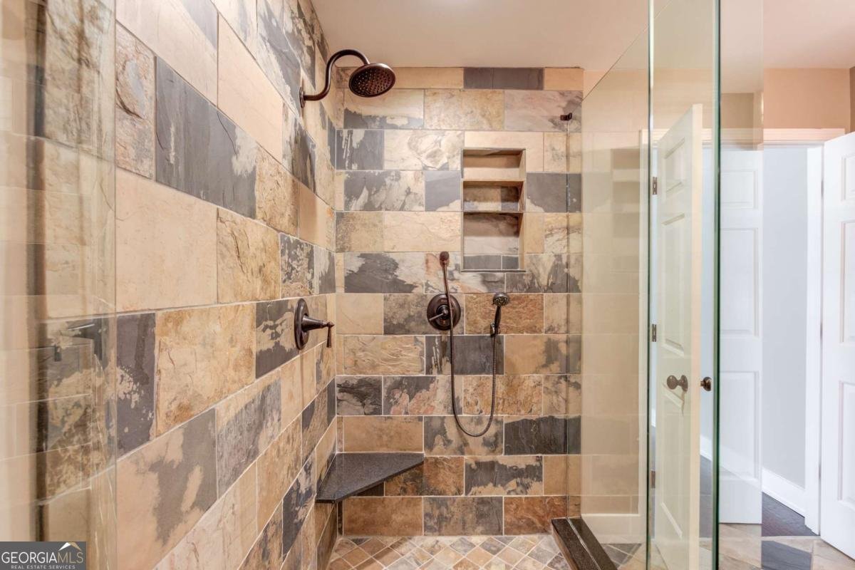 3441 Knollwood Court Buford - Photo 19