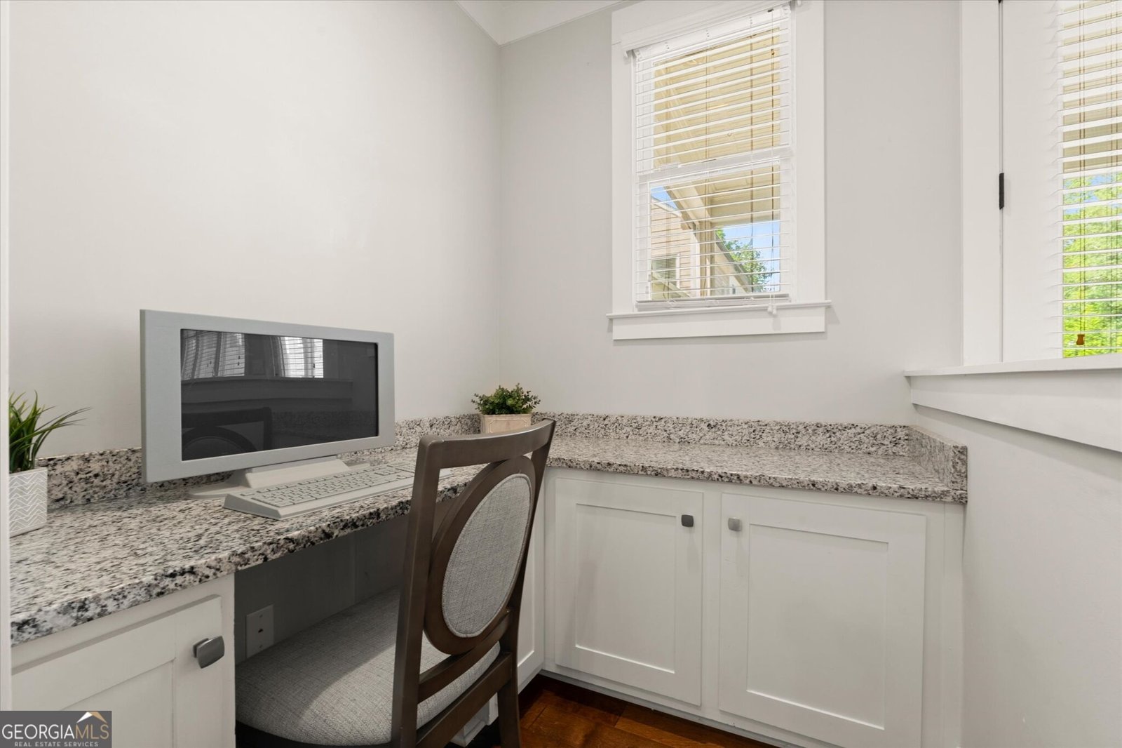 138 Inwood Walk Woodstock - Photo 35