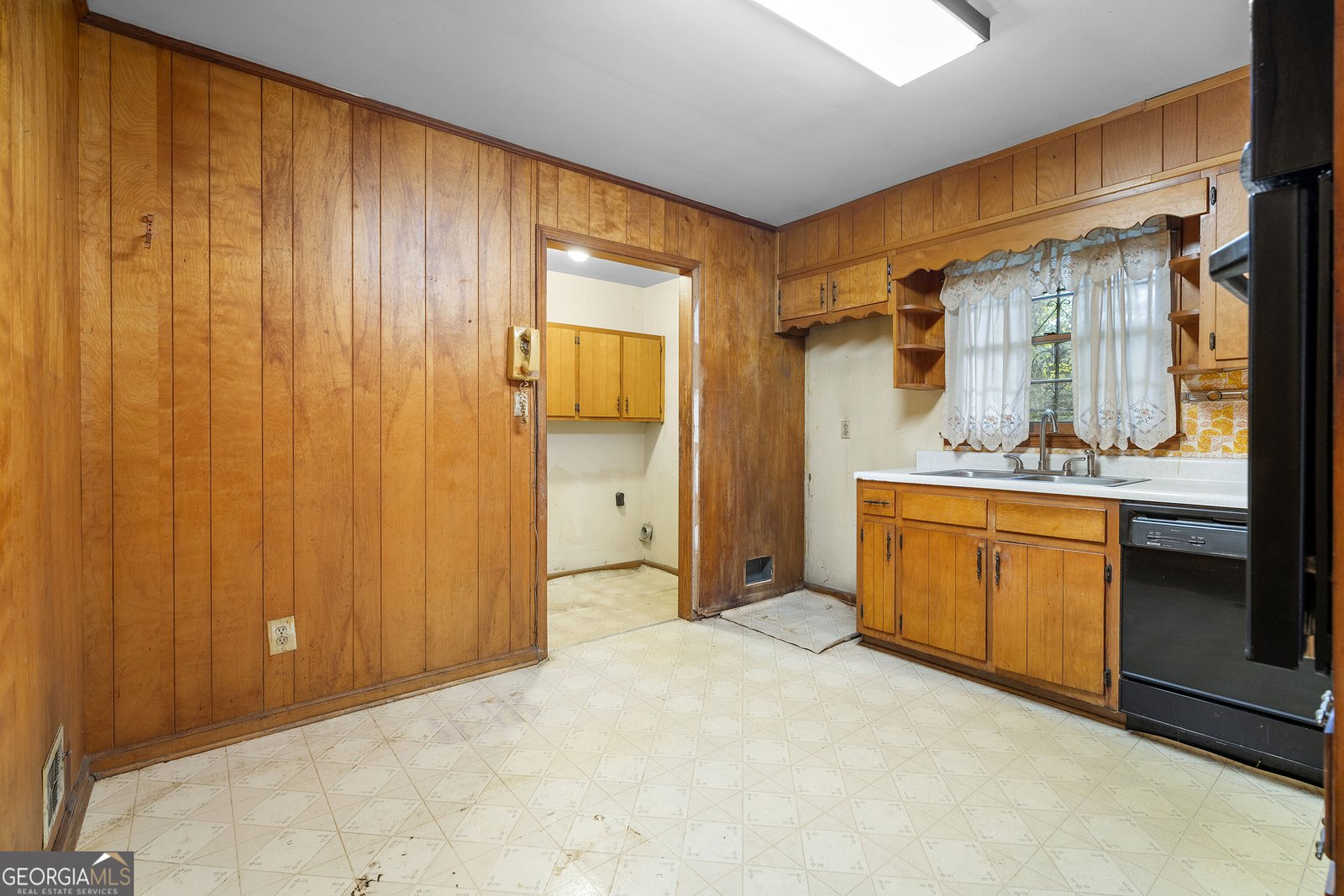 111 Irvin Street Jonesboro - Photo 8