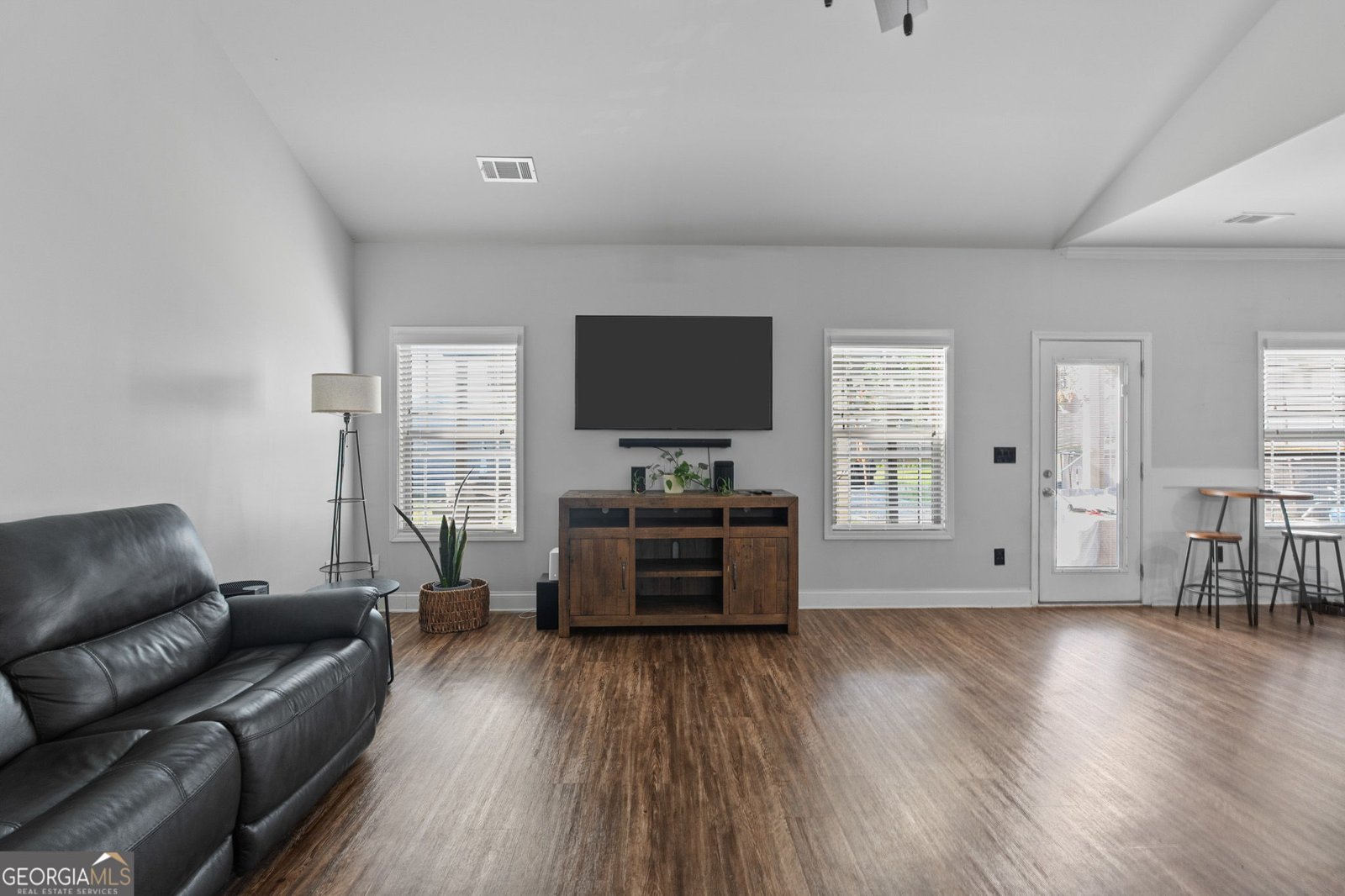 1202 Coldwater Court Griffin - Photo 8