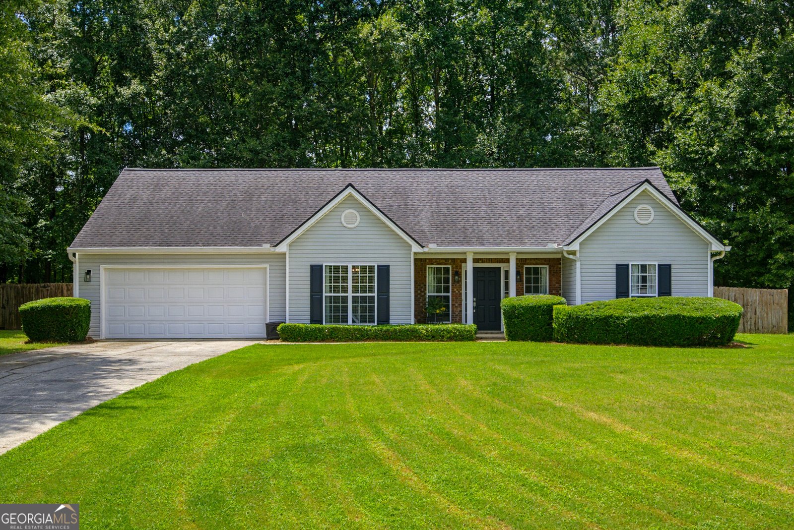 1628 Amalie Drive Statham - main photo