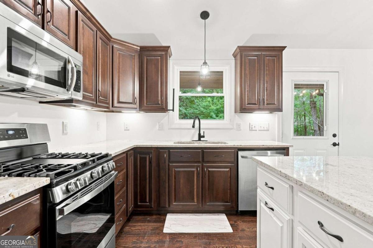 137 Geneva Road Canton - Photo 11