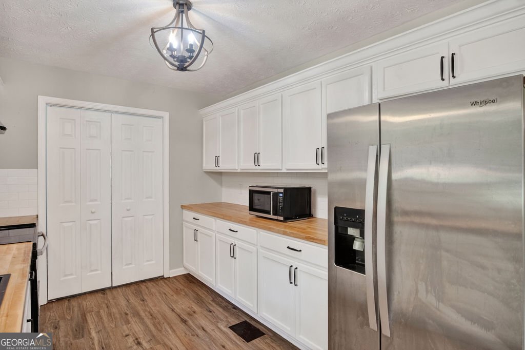 108 Gordon Street Greensboro - Photo 17