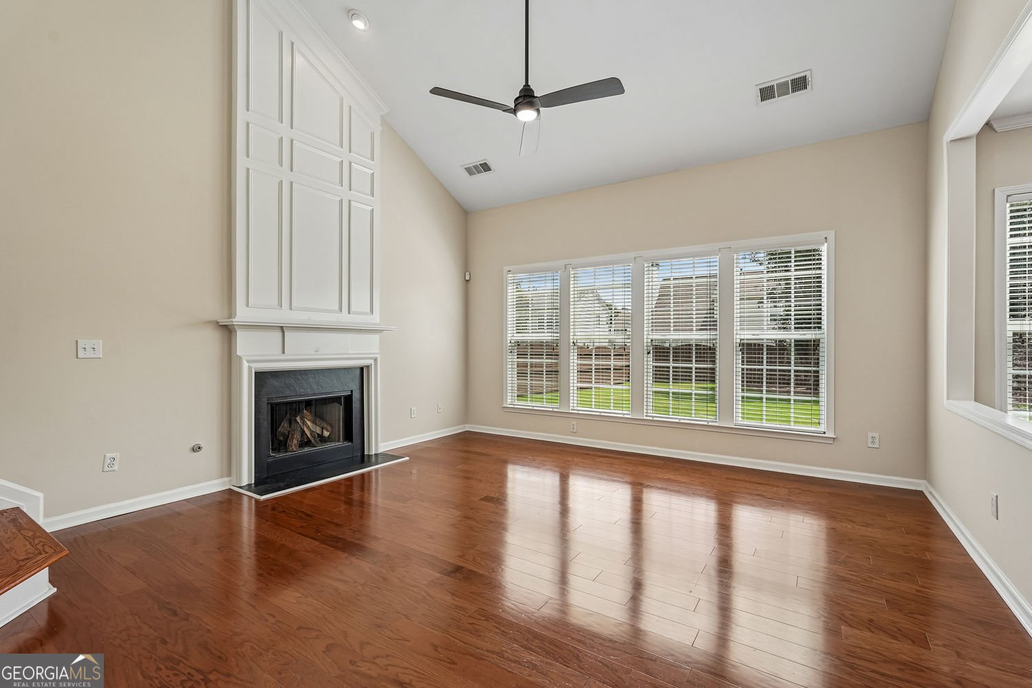 8080 Friarbridge Drive Suwanee - Photo 10