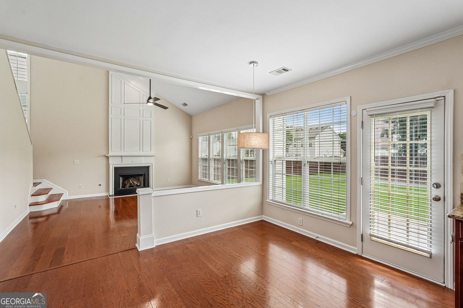 8080 Friarbridge Drive Suwanee - Photo 17