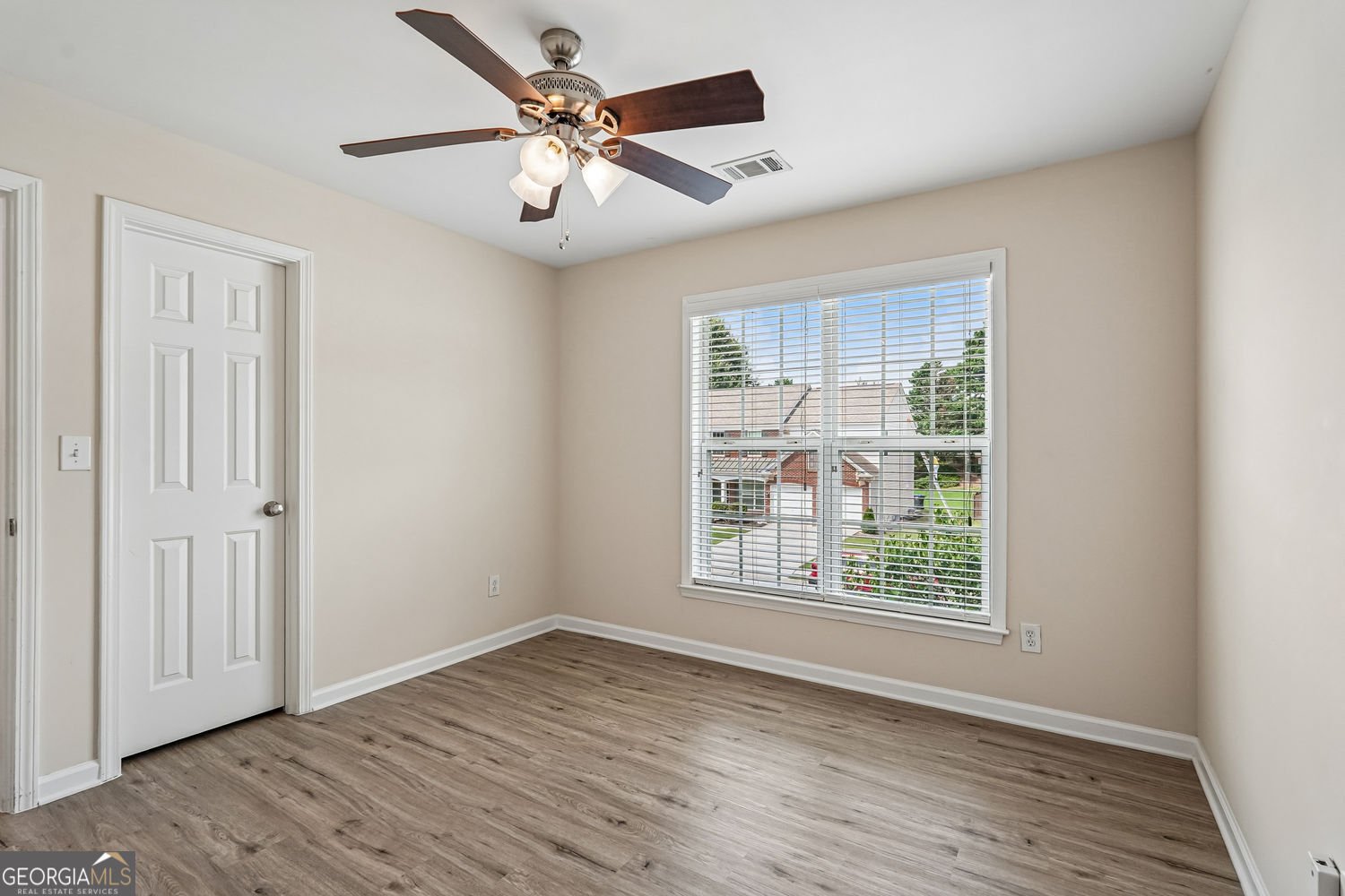 8080 Friarbridge Drive Suwanee - Photo 33