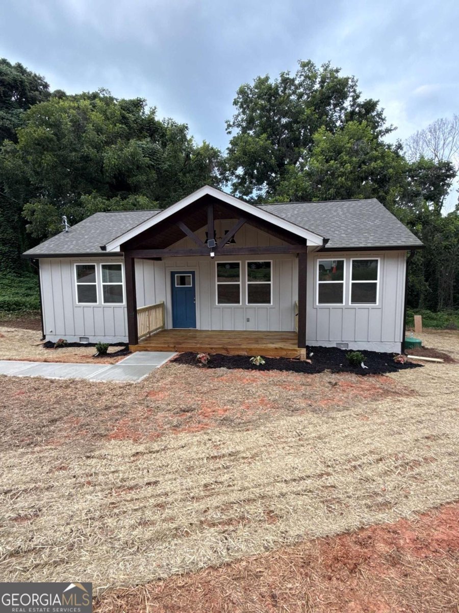 80 Elberton Street Toccoa - main photo
