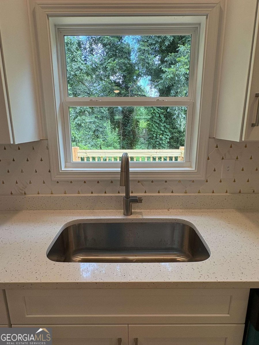 80 Elberton Street Toccoa - Photo 12