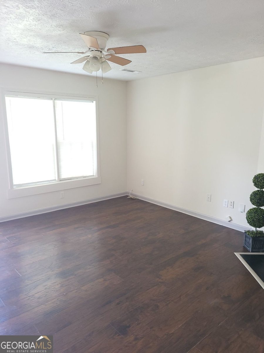 1685 Hunting Creek Drive Conyers - Photo 12