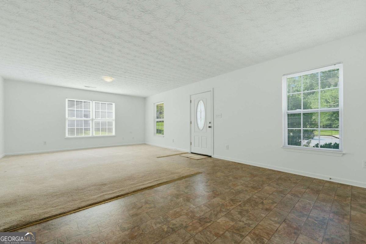 6955 Satterlee Woods Lane Austell - Photo 8