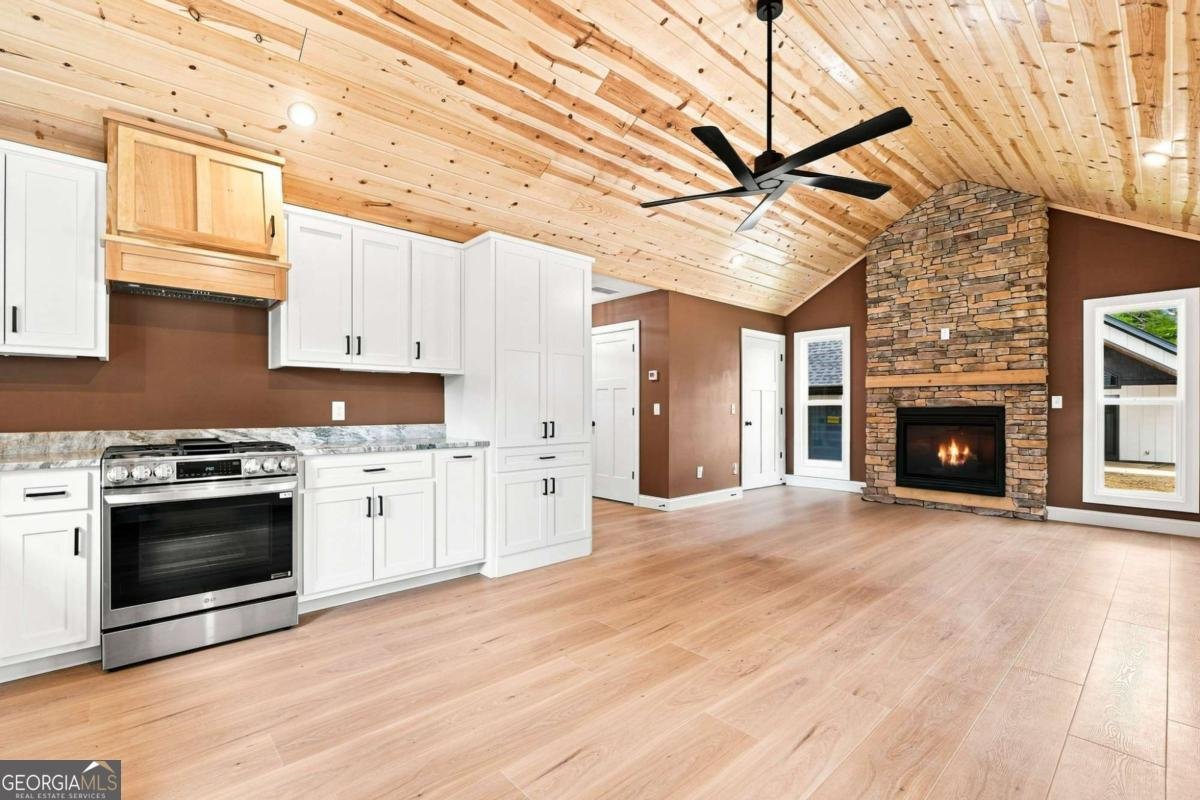 318 Second Street Blue Ridge - Photo 14