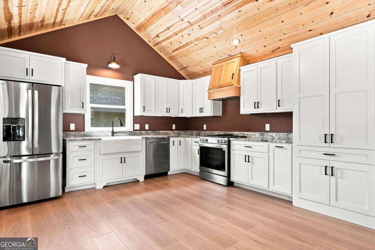 318 Second Street Blue Ridge - Photo 16