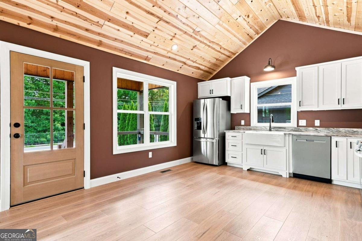 318 Second Street Blue Ridge - Photo 20