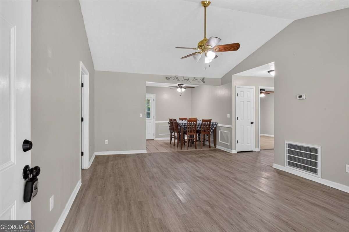129 Whispering Pine Lane White - Photo 11