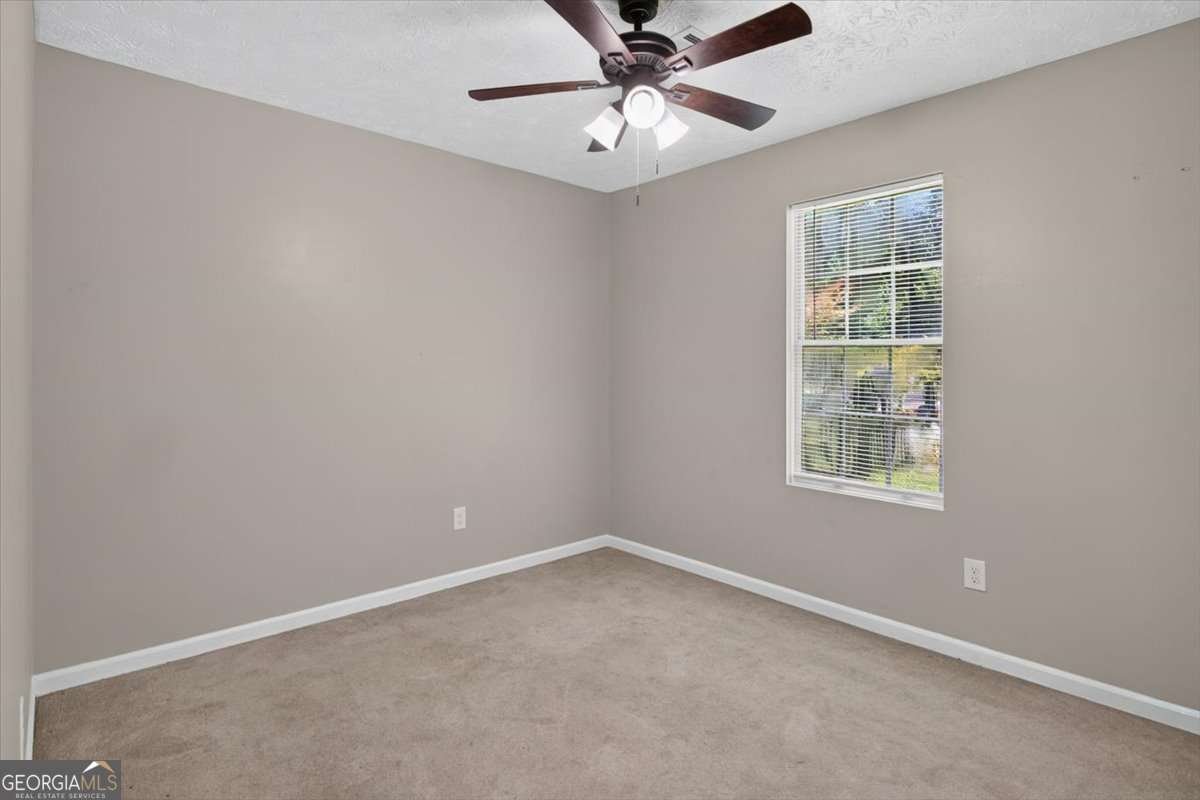 129 Whispering Pine Lane White - Photo 30