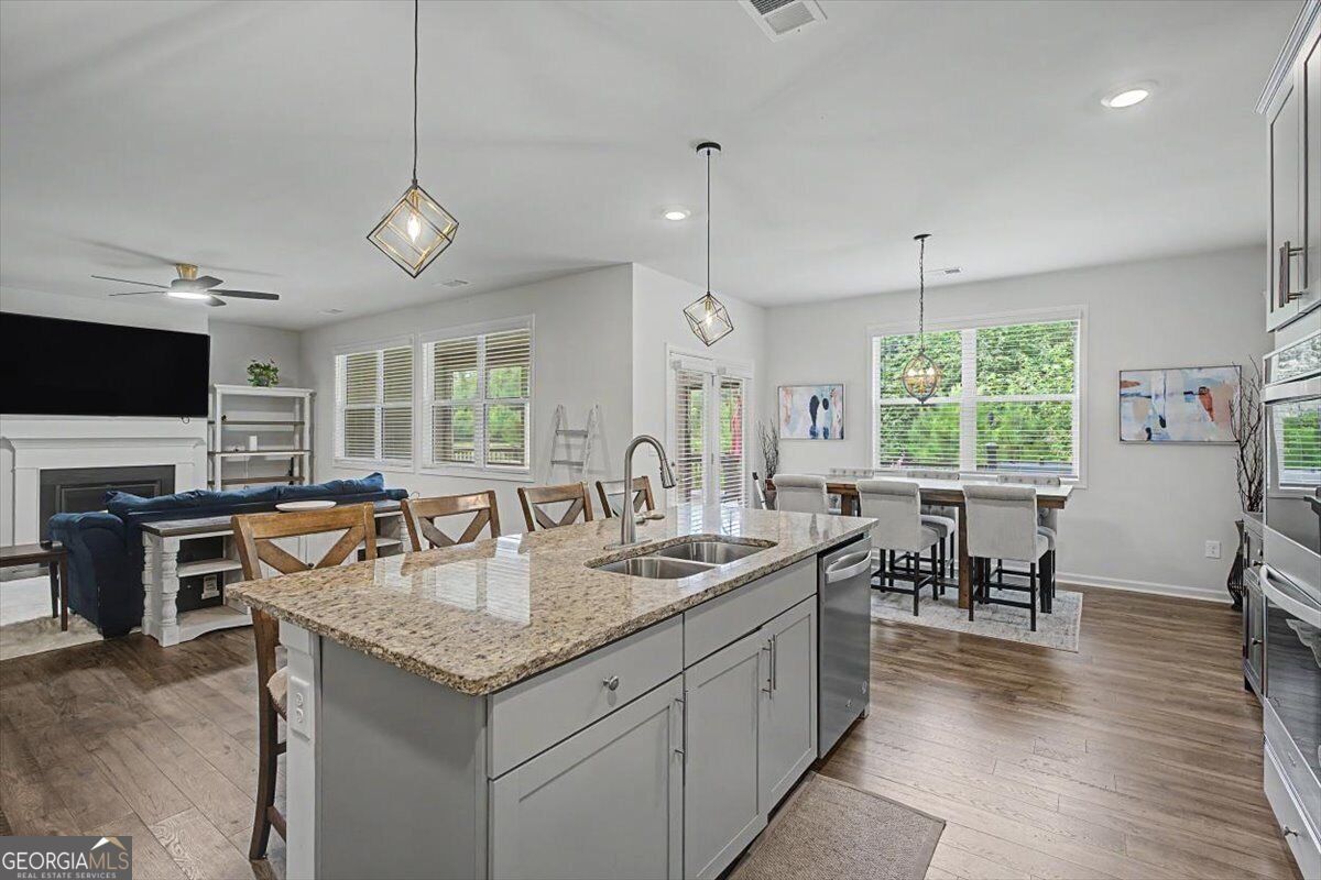 7442 Jennadee Drive Fairburn - Photo 12