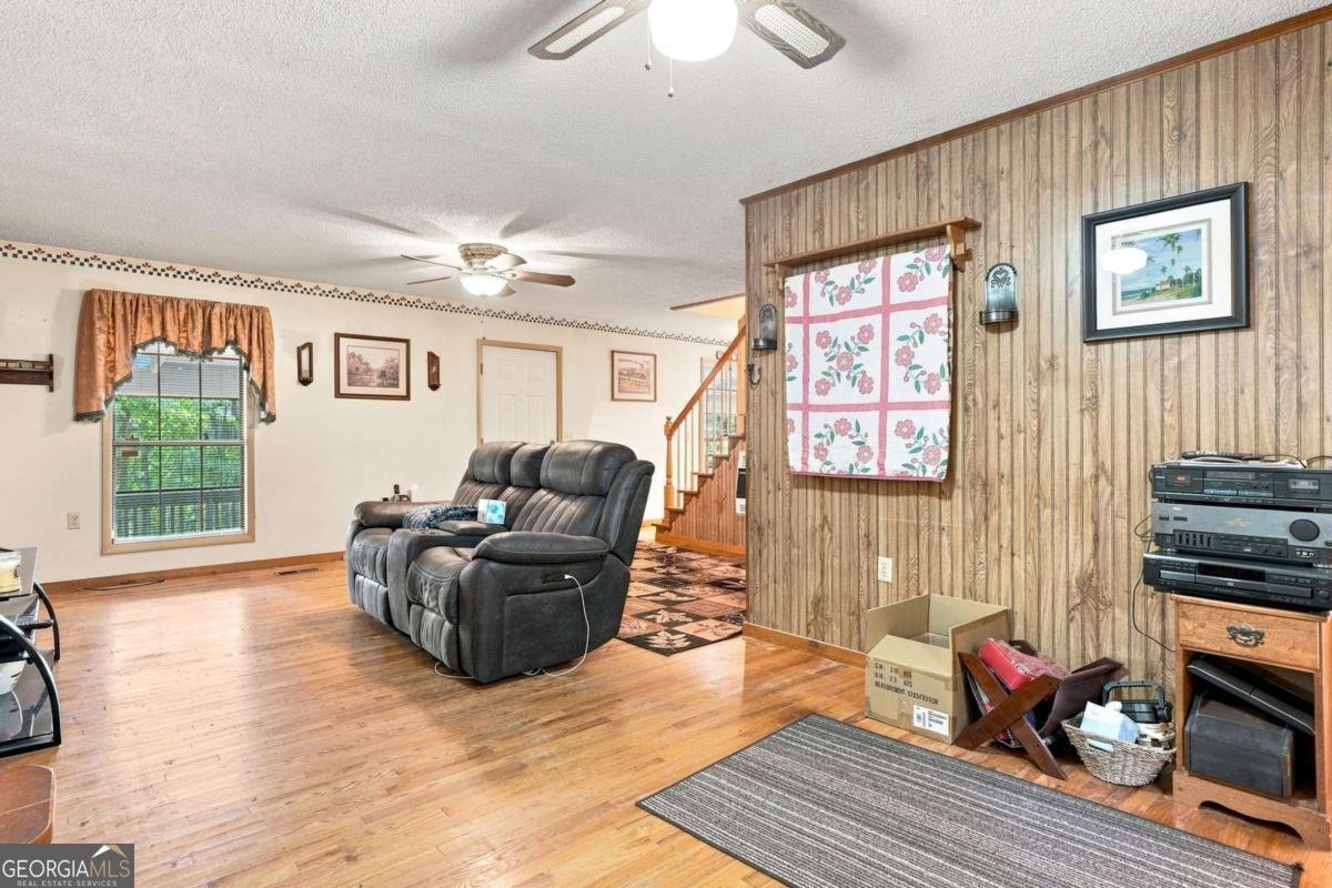 1525 Sperin Road Ball Ground - Photo 15