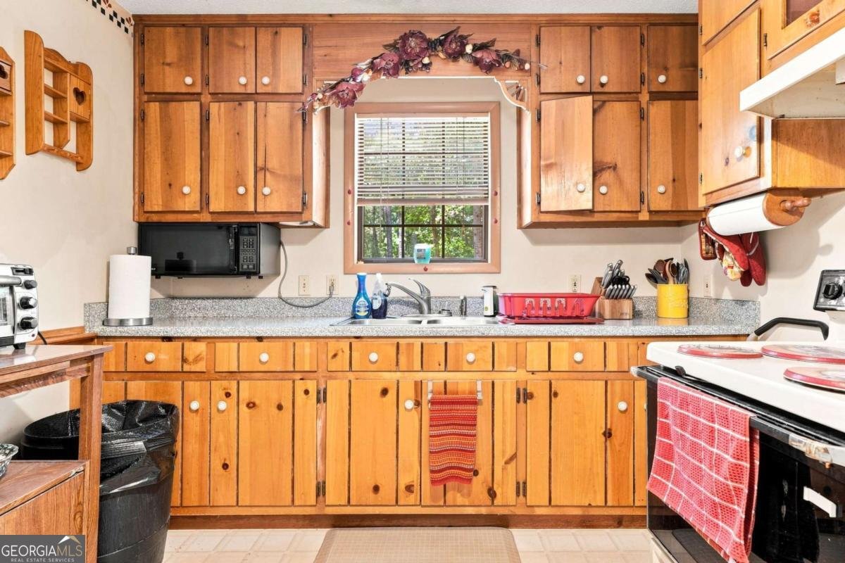 1525 Sperin Road Ball Ground - Photo 21
