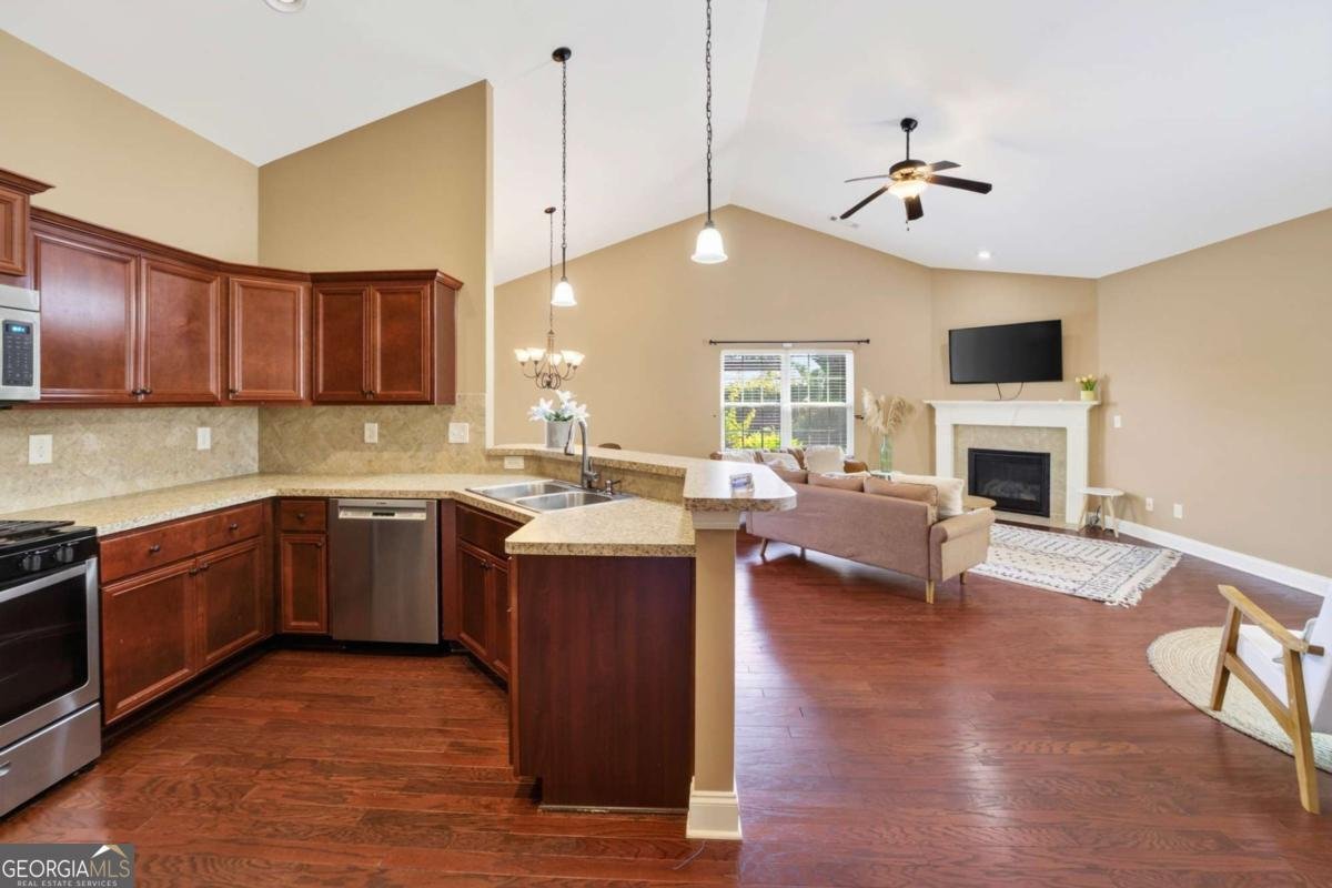 4814 Lost Creek Drive Gainesville - Photo 7